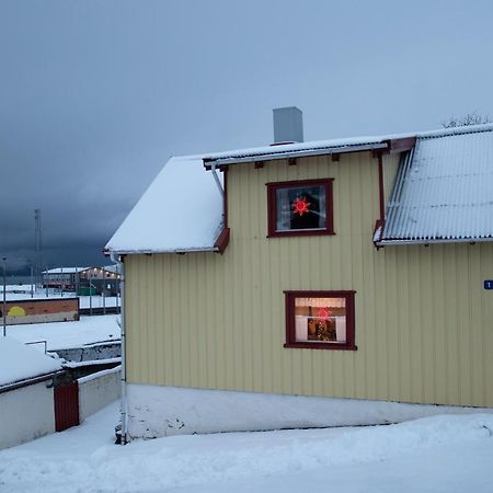 Cosy Old House Vagar Next To Mykines Villa Sorvagur Exterior photo